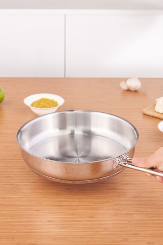 Karaca  Grace İndüksiyon Tabanlı Çelik Tava 24 Cm