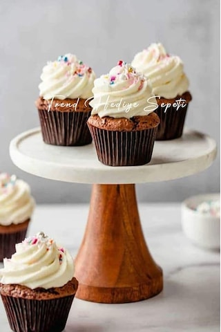 Trend Hediye Sepeti Takribi 200 Adet Büyük Boy Kahverengi Muffin Kek Kalıbı, Cupcake Kağıdı, Browine Sku: Smg8690010568274 Ahşap
