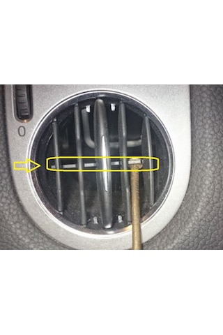 VW Tiguan Havalandırma Yön Ayar Çıtası