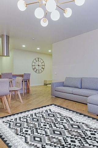 Kilimista Efes 2306 Kolay Temizlenen Dekoratif Yıkanılabilir Balkon Salon Halısı Mutfak Halısı Kilim Yolluk Çok Renkli