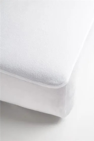 Bebesi Bebe 70x120 Cm Pamuk Sıvı Geçirmez Fitted Alez Beyaz