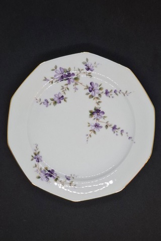Marktleuthen Mor Menekşe Desenli Pasta Tabağı 17.5 Cm Beyaz