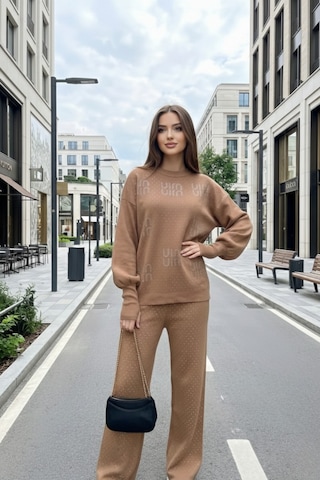 Newco Taş Baskılı Kadın Alt Üst Takım Oversize Kazak Pantolon Set Ekru