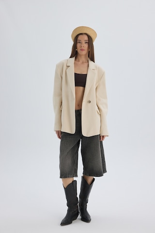 Mai Studios Nest Pile Detay Bej Blazer