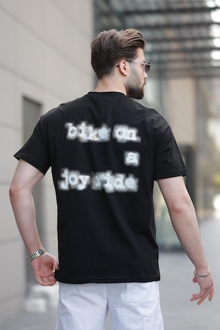Madmext Siyah Baskılı Basic Erkek Tişört E7150 Siyah
