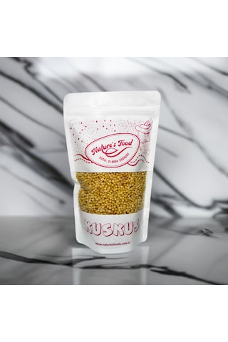 Tam Buğdaylı Kuskus. Tam Buğday Unu, İrmik, Yumurta, Tuz, Su.