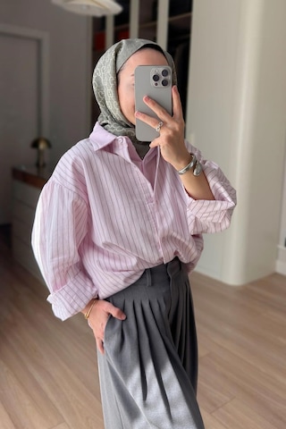 Kahijab Önü Katlı Çizgili Gömlek - Pembe