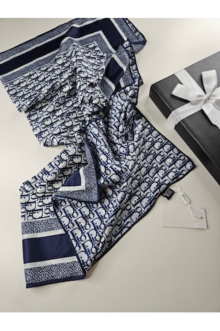 Miorel Scarfs Harf Tema Çift Taraflı Vual İpek Eşarp Silk Scarf Hijab Aksesuar Fular Lacivert