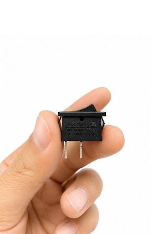 Kare Işıksız On/off Anahtar Switch 2 Pin 15x21 Mm Siyah Anahtar 10 Adet 6a/250vac 10a/125/250cac