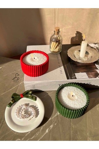Yılbaşı Konsept Kurdele Görünümlü Dekoratif Tabak Ve İnci Toz Mum Set 2 Li Beyaz