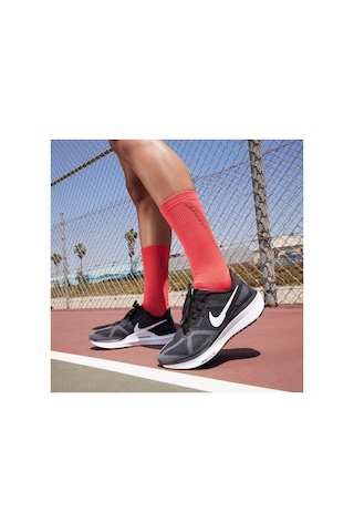 Nike Air Zoom Structure 25 Kadın Koşu Ayakkabısı Dar Kalıptır 1 Beden Büyük Alınız Siyah