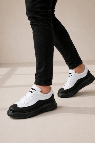 Mevese Ventoy Erkek Bağcıklı Cilt Günlük Sneaker Ayakkabı Beyaz Siyah