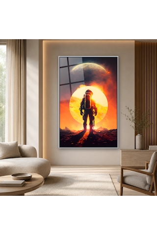 Güneş Önünde Yürüyen Astronot Gümüş Çerçeveli Cam Tablo Güneş Önünde Yürüyen Astronot Gümüş Çerçeveli Cam Tablo