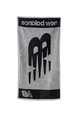 New Balance Tsat2201-bk 50x90 Cm Erkek Havlu Tek Ebat Siyah Sku: Smg8690010158512 Açık