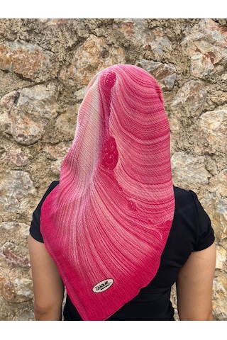 Pembe Desenli Pamuklu Yazma Yumuşak Dokulu, Günlük Ve Özel Gün Kullanımına Uygun Pembe