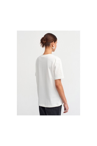Dilvin Kadın 30312 Dekoratif Dikişli Bisiklet Yaka Tshirt Ekru -101a30312 Beyaz