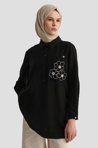 Armine Trend Gömlek Yaka Çiçek Desenli Tunik Siyah 26yt464