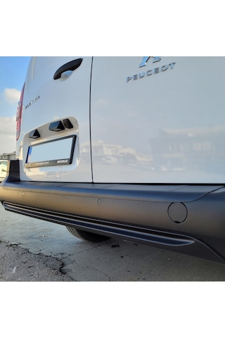 Fiat Doblo Arka Tampon Eşiği Mat Siyah 2024 Model Ve Sonrası