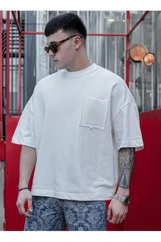Beyaz Cep Detaylı Oversize Tshirt Beyaz