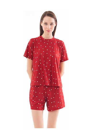 Premium Şortlu Kadın Pijama Takımı Kırmızı Kalp Desenli Yumuşak Dokulu Bisiklet Yaka Kısa Kollu Kırmızı