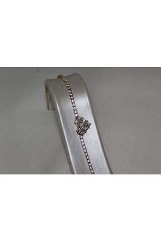 Kalp Işıltı Zirkon Taşlı Çelik Bileklik 17 Cm Kalp Model Altın Renk Kadın Çelik Bileklik Gold