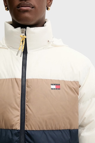 Tommy Jeans Erkek Mont Dm0dm22117 Ybl Beyaz Beyaz