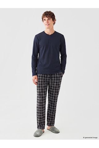 LC Waikiki Lc Waıkıkı Lacivert Henley Yaka Uzun Kollu Erkek Pijama Üst
