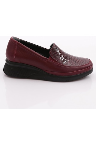 Dgn 3601 Kadın Kalın Taban Comfort Ayakkabı Bordo Rugan Kroko