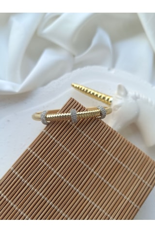 Xuping Mini Taşlı Kelepçe Gold