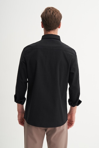 Cazador Regular Fit Erkek Uzun Kollu Gömlek Siyah 23085 Siyah