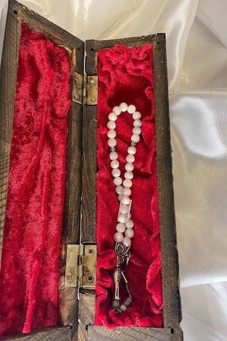 Rahan İnci Tespih Tesbih Doğal Taş Tesbih Gümüş İmameli Taç Çakrası Taşı Ahşap Kutulu Bereket Taşı Çok Renkli