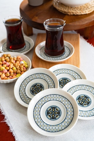 Bergama 6 Adet Porselen Çay Tabağı Çok Renkli