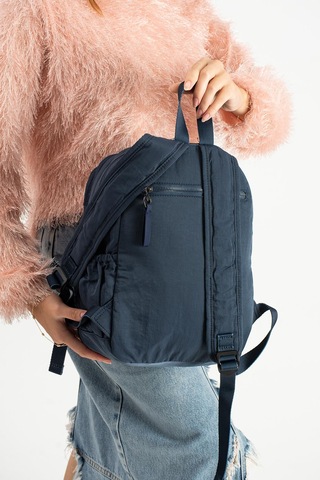 Yumuşak Dokulu Ultra Hafif, Esnek Ve Su Geçirmez Polyamid Kumaş Sırt Çantası Lacivert Model: 571-13-14a Lacivert