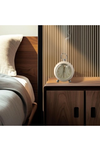 Dekoratif Yuvarlak Alarmlı Ve Işıklı Masa Saati Krem