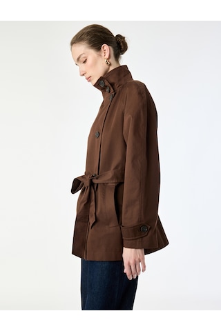 Koton Pamuklu Reglan Uzun Kollu Düğmeli Kemerli Gabardin Dik Yaka Trençkot Kahverengi 7wak00171ew Kahve