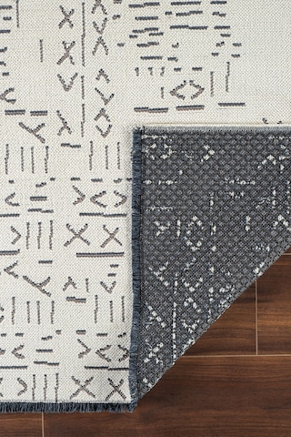 Modern Desenli Dekoratif Yıkanabilir Şönil Dokuma Saçaklı Kaymaz Taban Salon Mutfak Halı Kilim Krem