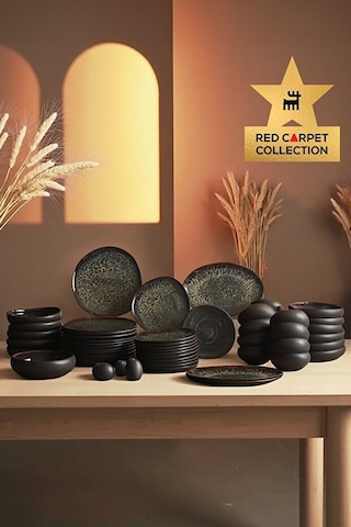 Karaca Earth Collection Galactic 55 Parça 12 Kişilik Yemek Takımı Siyah