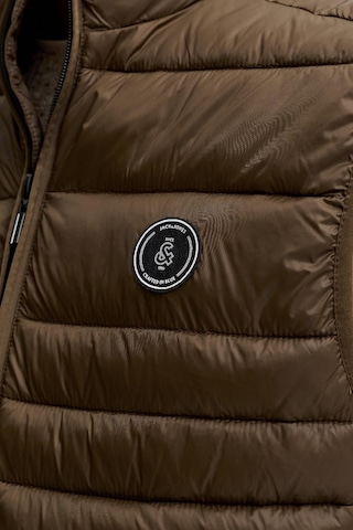 Jack & Jones Jjekıngsley Erkek Hafif Şişme Yelek Dik Yaka Günlük Rahat Kahverengi