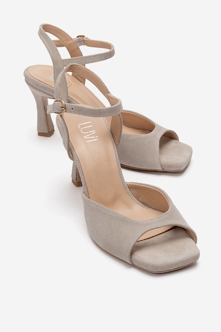 Luvishoes Elvıa Bej Süet Hakiki Deri Kadın Topuklu Ayakkabı