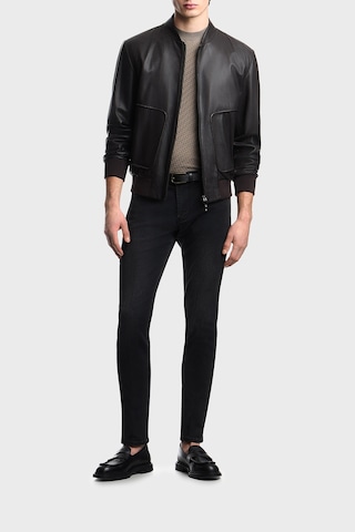 Emporio Armani Erkek Kot Pantolon Em000121 Af15954 M8001 Siyah Siyah
