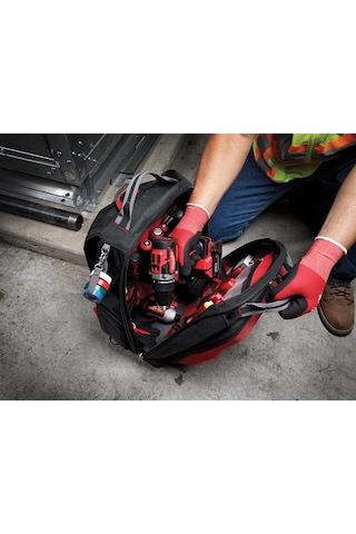 Milwaukee Packout Teknoloji Çantası 4932471130