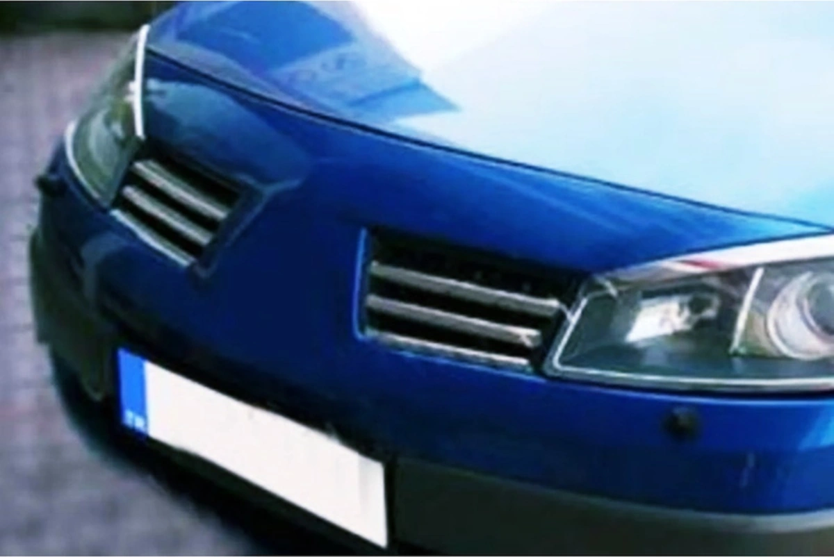 Ueskrom Renault Megane 2 Krom Ön Panjur 4 Parça 2006-2010 Arası P.çelik