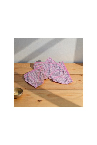 Papatay 7423 Kadın Standart Normal Bel Yumuşak Kumaşlı Hava Alabilen Çizgi Desenli 4'lü Paket Bikini Külot Pembe Pembe