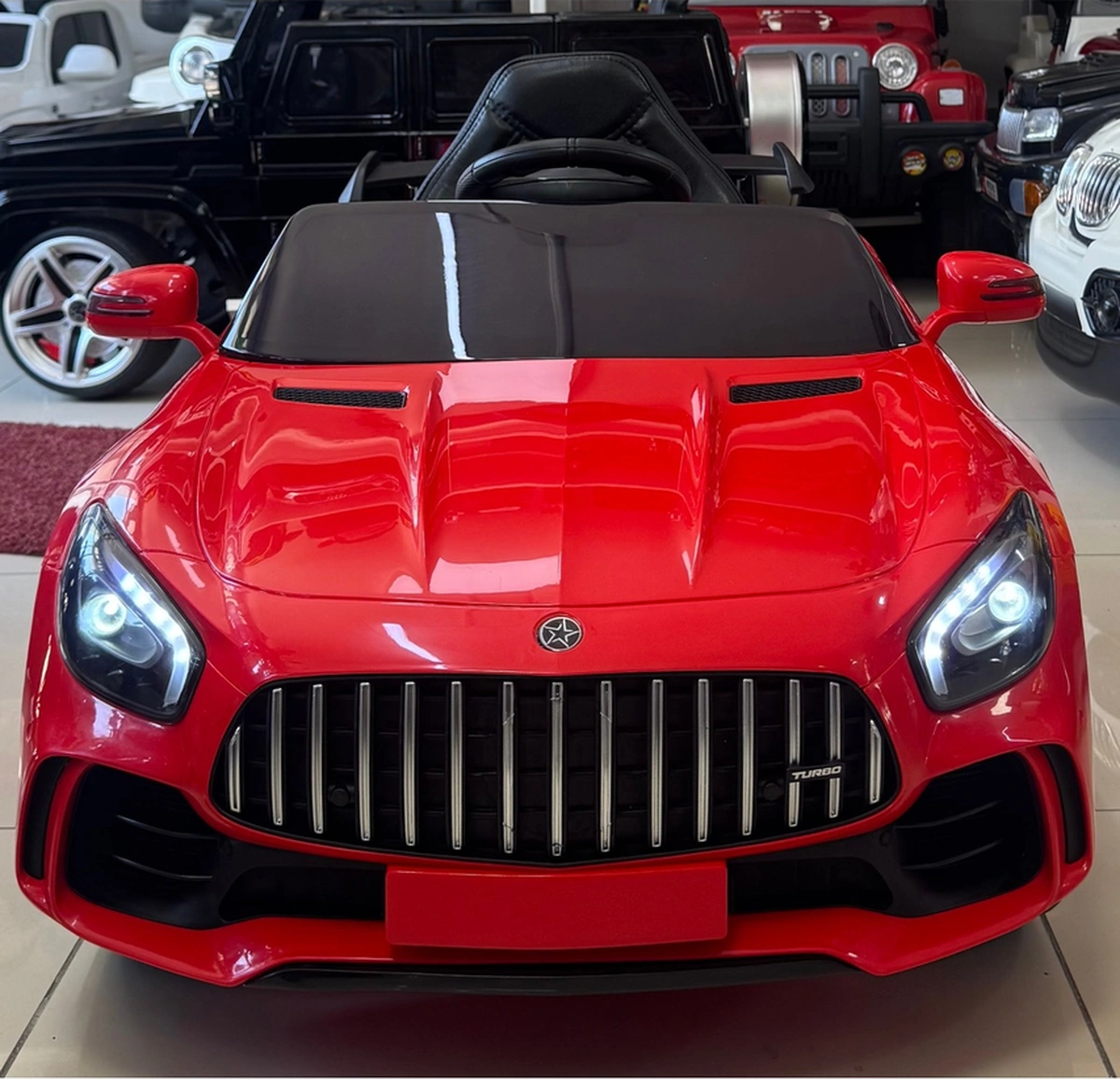 12v Mercedes Gtr Akülü Araba 1-4 Yaş, Uzaktan Kumandalı, Led Işıklı Kırmızı