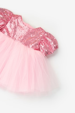 Le Mabelle Pembe Fiyonk Detaylı Pullu Kız Bebek Elbise - Amber Pembe