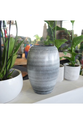 Ayla Seramik Darbeli Siyah Uzun Saksı 20x30 cm