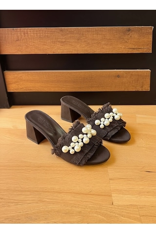 Dabab Shoes Nubıa Kadın İnci Detaylı Hasır Topuklu Acı Kahve Terlik Sandalet Kahverengi