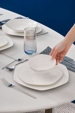 Karaca Fine Pearl Extra Hexagon 61 Parça 12 Kişilik Yemek Takımı Gold