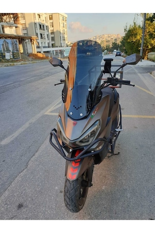 Motocam Rks Newlight 125 Ön Cam 2021-2022 Model 55cm Siyah Renkli 4mm Pro Modele Uymaz