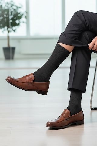 Socketta 2'li Füme Üniseks Lastiksiz Bambu Dikişsiz Sıkmayan Diyabetik Şeker Soket Çorap - Premium Füme